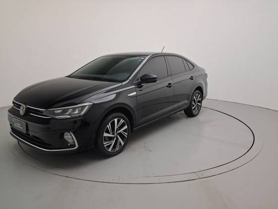 VOLKSWAGEN VIRTUS 1.0 200 TSI HIGHLINE AUTOMÁTICO