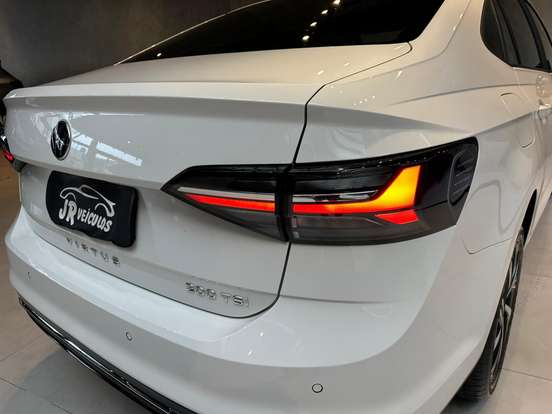 VOLKSWAGEN-VIRTUS-2024