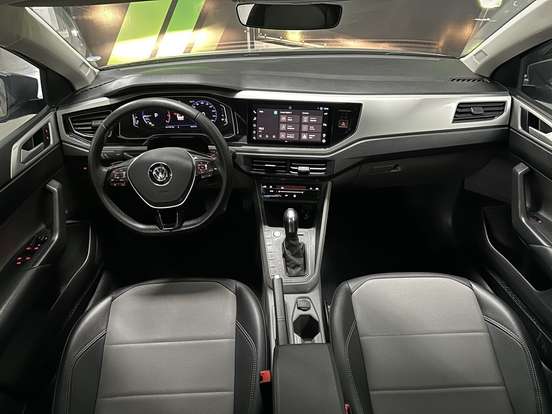 VOLKSWAGEN-VIRTUS-1.0 200 TSI HIGHLINE AUTOMÁTICO VOLKSWAGEN-VIRTUS-2022