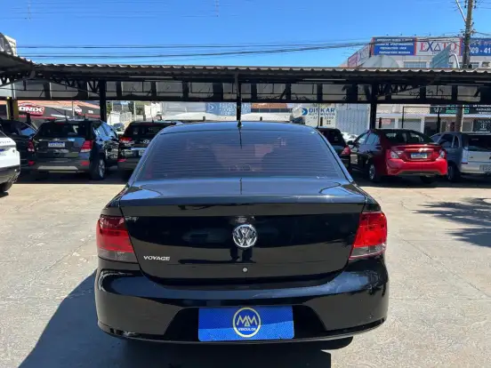 VOLKSWAGEN-VOYAGE-1.0 MI 8V FLEX 4P MANUAL VOLKSWAGEN-VOYAGE-2012