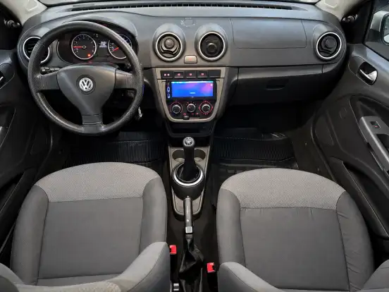 VOLKSWAGEN-VOYAGE-1.0 MI 8V FLEX 4P MANUAL VOLKSWAGEN-VOYAGE-2009