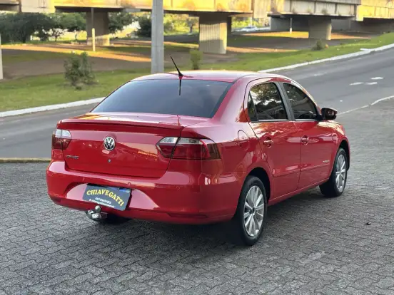 VOLKSWAGEN-VOYAGE-2014