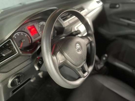 VOLKSWAGEN-VOYAGE-2022