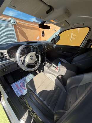 VOLKSWAGEN-AMAROK-2019