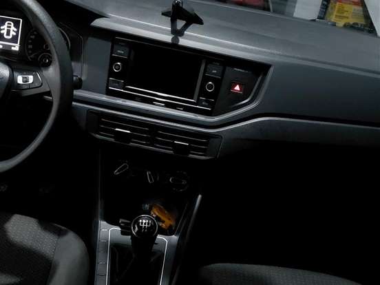 VOLKSWAGEN-POLO-1.0 MPI TOTAL FLEX MANUAL VOLKSWAGEN-POLO-2020