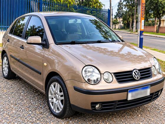 VOLKSWAGEN POLO SEDAN 1.6 MI COMFORTLINE 8V FLEX 4P MANUAL