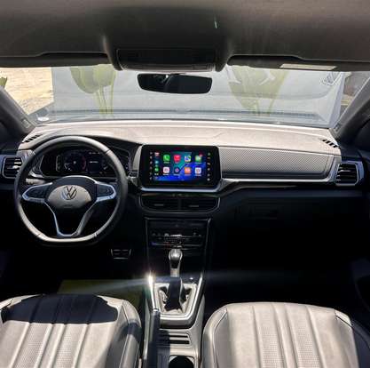 VOLKSWAGEN-T-CROSS-2025