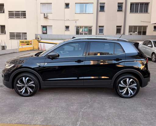 VOLKSWAGEN-T-CROSS-2019