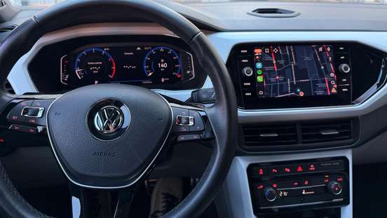 VOLKSWAGEN-T-CROSS-2019