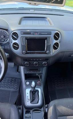 VOLKSWAGEN TIGUAN 1.4 TSI 16V TURBO GASOLINA 4P DSG