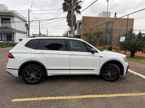 VOLKSWAGEN TIGUAN 2.0 350 TSI GASOLINA ALLSPACE R-LINE 4MOTION DSG
