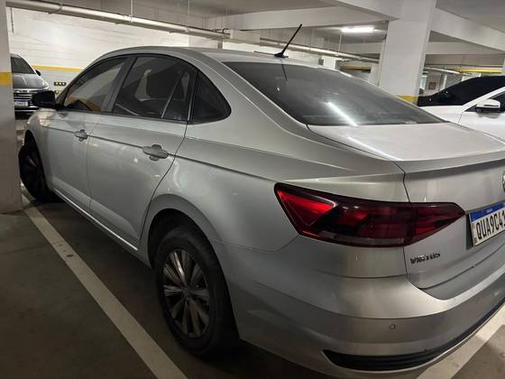 VOLKSWAGEN VIRTUS 1.0 200 TSI COMFORTLINE AUTOMÁTICO