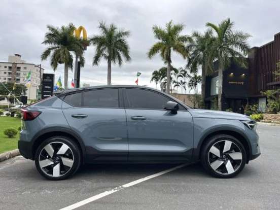 VOLVO-C40-P8 RECHARGE PURE ELECTRIC AWD VOLVO-C40-2021