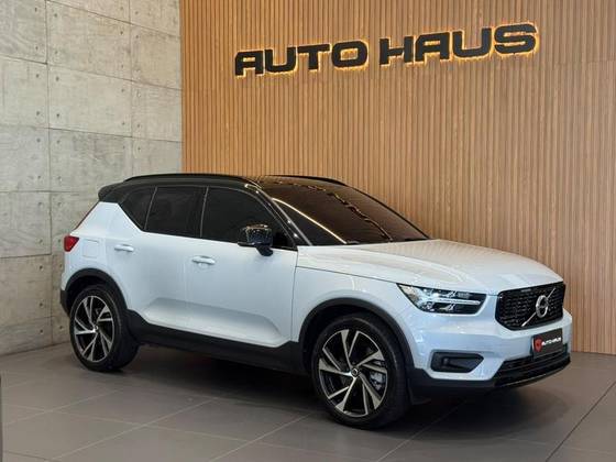 VOLVO XC40 1.5 T5 RECHARGE R-DESIGN GEARTRONIC