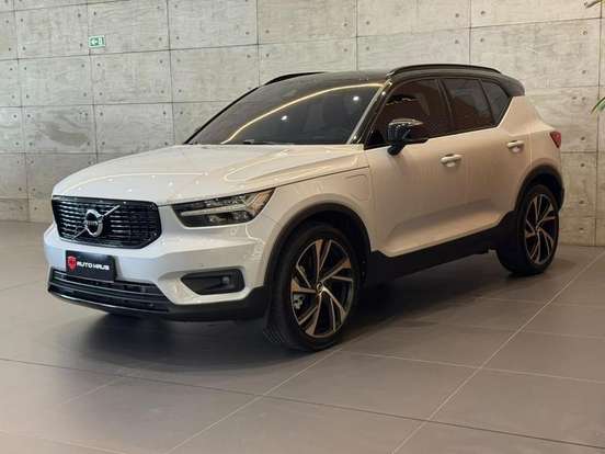 VOLVO-XC40-1.5 T5 RECHARGE R-DESIGN GEARTRONIC VOLVO-XC40-2020