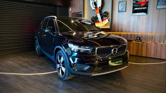 VOLVO XC40 2.0 T5 GASOLINA MOMENTUM AWD GEARTRONIC