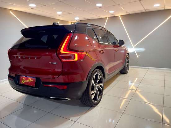 VOLVO-XC40-2.0 T5 GASOLINA R-DESIGN AWD GEARTRONIC VOLVO-XC40-2019