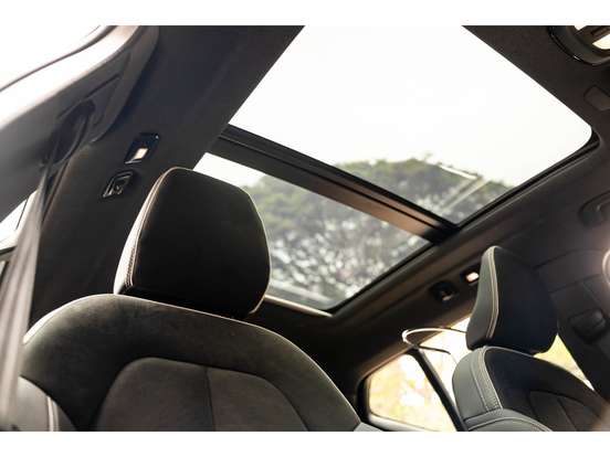 VOLVO-XC40-P8 RECHARGE TWIN ELECTRIC ULTIMATE AWD VOLVO-XC40-2022