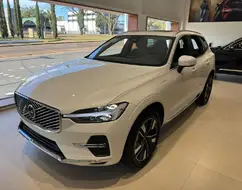 VOLVO XC60 2.0 T8 PHEV PLUS AWD GEARTRONIC VOLVO XC60 2.0 T8 PHEV PLUS AWD GEARTRONIC