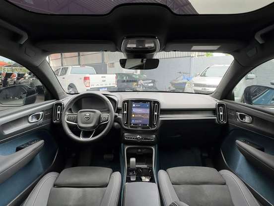 VOLVO-C40-P8 RECHARGE TWIN ELECTRIC ULTIMATE AWD VOLVO-C40-2022