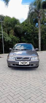 VOLVO S40 2.0 TURBO GASOLINA 4P AUTOMÁTICO