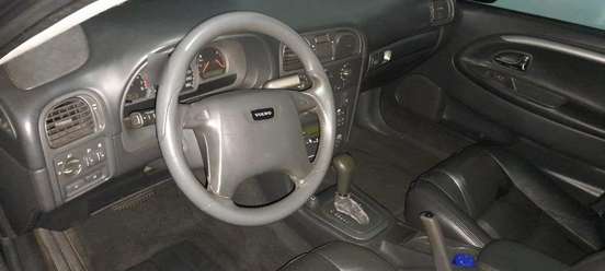 VOLVO-S40-2001