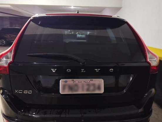 VOLVO-XC60-3.0 COMFORT AWD TURBO GASOLINA 4P AUTOMÁTICO VOLVO-XC60-2011