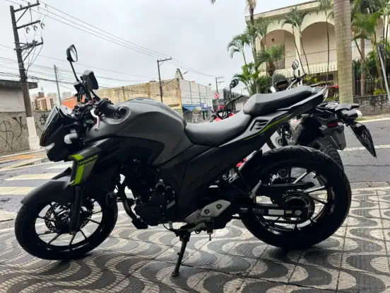 YAMAHA-FZ25 FAZER ABS YAMAHA-FZ25 FAZER ABS-2024