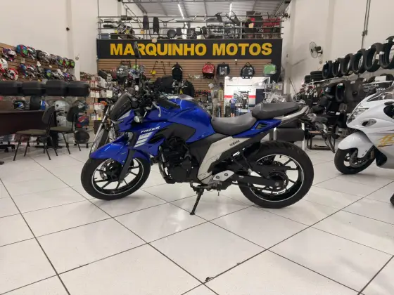 YAMAHA FZ25 FAZER ABS 