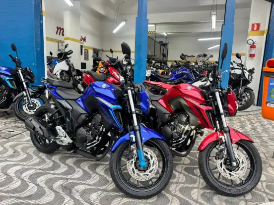 YAMAHA-FZ25 FAZER CONNECTED ABS-2025