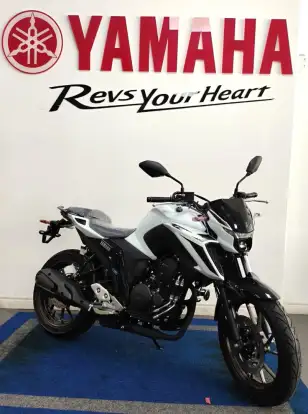 YAMAHA-FZ25 FAZER CONNECTED ABS-2026