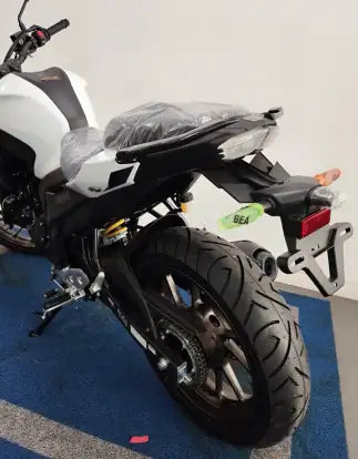 YAMAHA-FZ25 FAZER CONNECTED ABS-2026