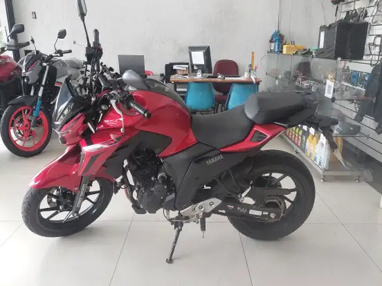 YAMAHA-FZ25 FAZER CONNECTED ABS YAMAHA-FZ25 FAZER CONNECTED ABS-2025