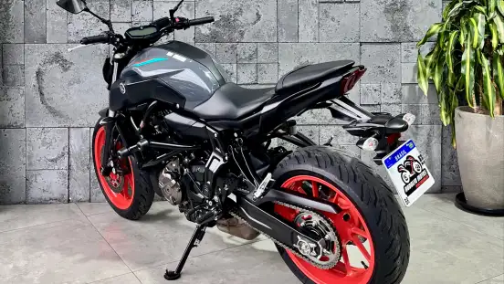 YAMAHA-MT-07 ABS-2023