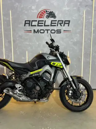 YAMAHA-MT-09 YAMAHA-MT-09-2015