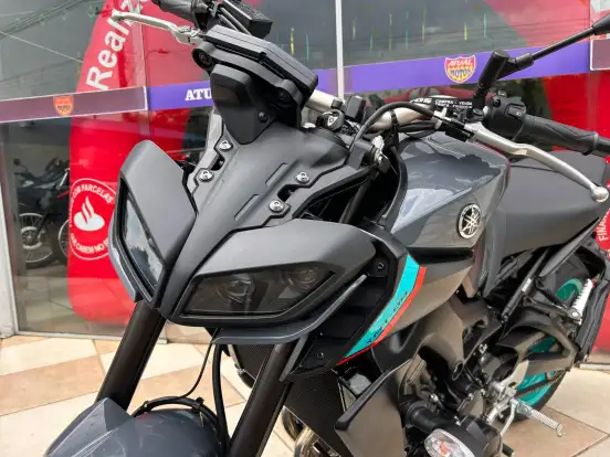 YAMAHA-MT-09 YAMAHA-MT-09-2024
