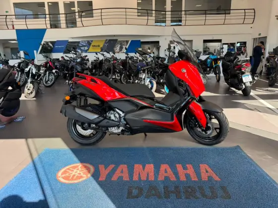 YAMAHA XMAX 300 CONNECTED ABS 