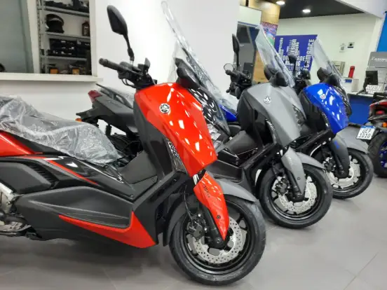 YAMAHA-XMAX 300 CONNECTED ABS YAMAHA-XMAX 300 CONNECTED ABS-2026