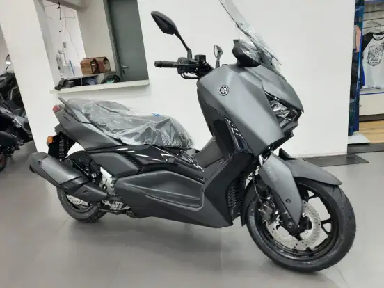 YAMAHA-XMAX 300 CONNECTED ABS YAMAHA-XMAX 300 CONNECTED ABS-2026