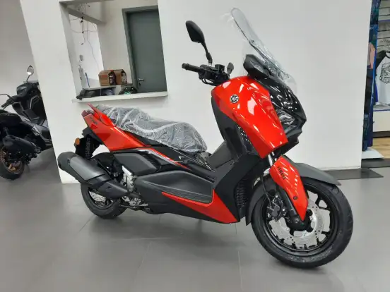 YAMAHA-XMAX 300 CONNECTED ABS YAMAHA-XMAX 300 CONNECTED ABS-2026