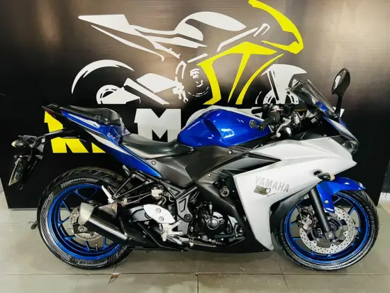 YAMAHA YZF R3 