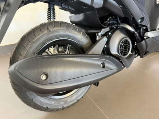 YAMAHA-FLUO 125 HYBRID CONNECTED ABS YAMAHA-FLUO 125 HYBRID CONNECTED ABS-2026