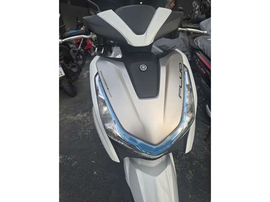 YAMAHA-FLUO 125 HYBRID CONNECTED ABS-2025