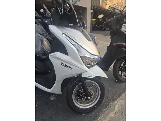 YAMAHA-FLUO 125 HYBRID CONNECTED ABS YAMAHA-FLUO 125 HYBRID CONNECTED ABS-2025