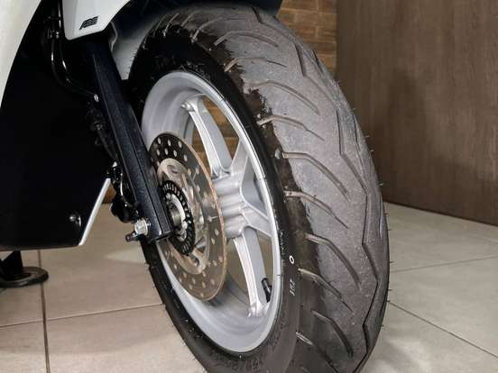 YAMAHA-FLUO 125 HYBRID CONNECTED ABS YAMAHA-FLUO 125 HYBRID CONNECTED ABS-2025