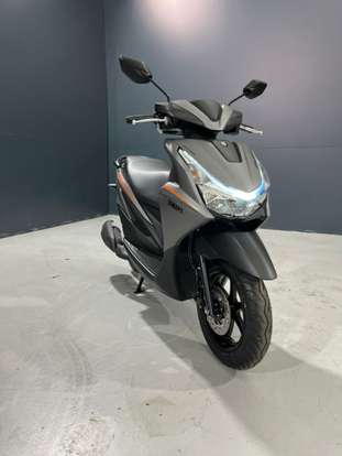 YAMAHA-FLUO 125 HYBRID CONNECTED ABS-2026