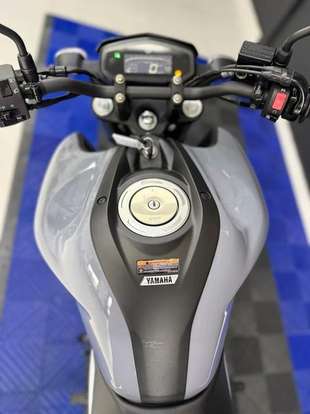 YAMAHA-FZ15 FAZER CONNECTED ABS-2025