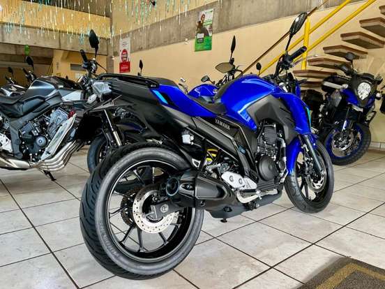 YAMAHA-FZ25 FAZER ABS YAMAHA-FZ25 FAZER ABS-2025