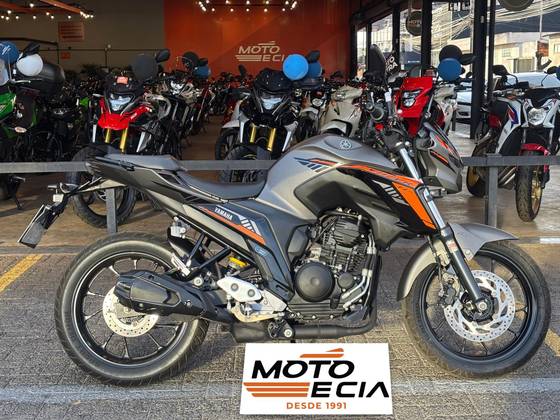 YAMAHA FZ25 FAZER ABS 