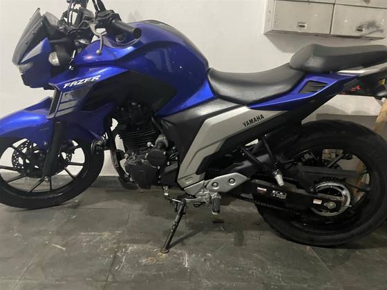 YAMAHA FZ25 FAZER ABS 